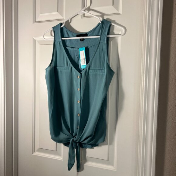 Fortune & Ivy Blouse- NWT - Picture 2 of 3